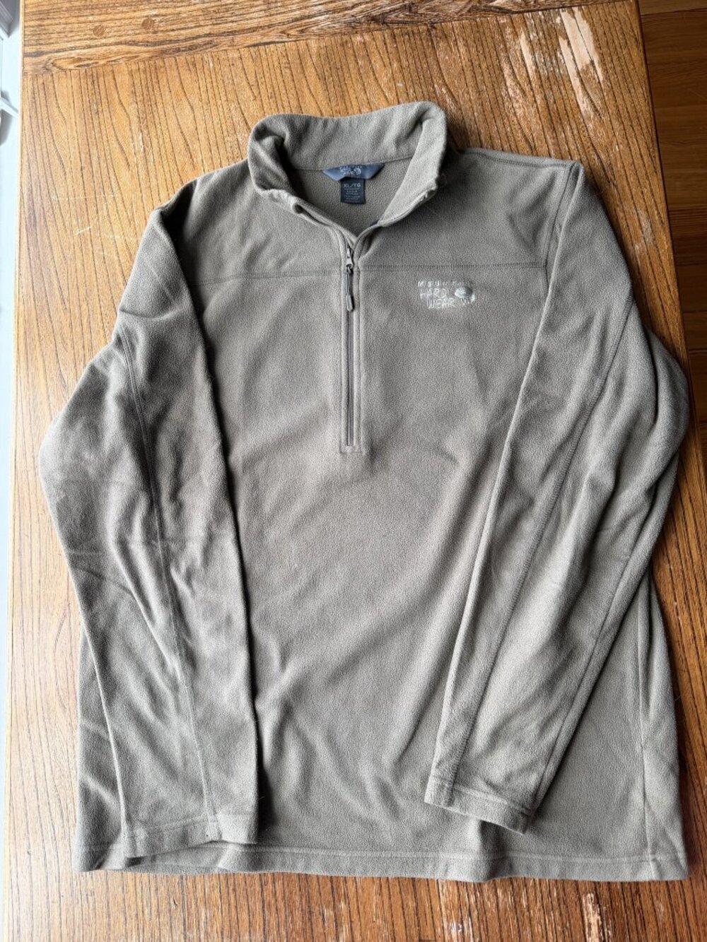 Mountain Hardwear Khaki Quarter Zip Fleece Pullover Mens XL